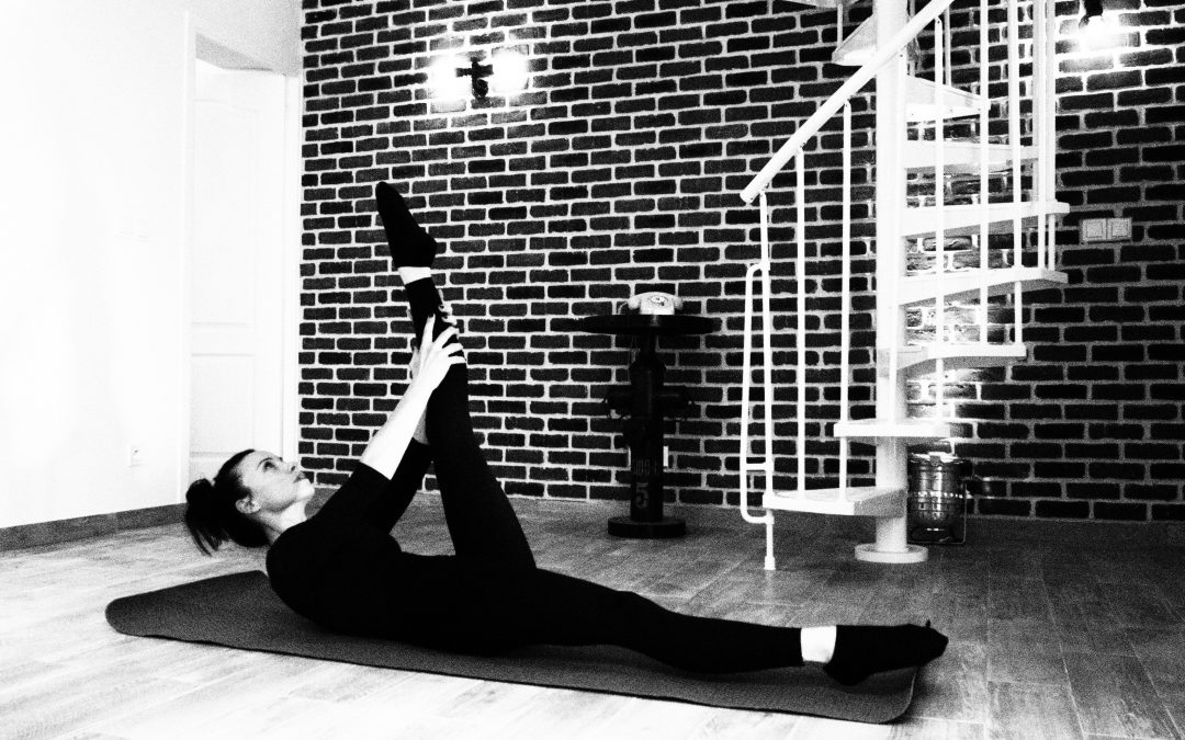 3 postures Pilates, en pratique !
